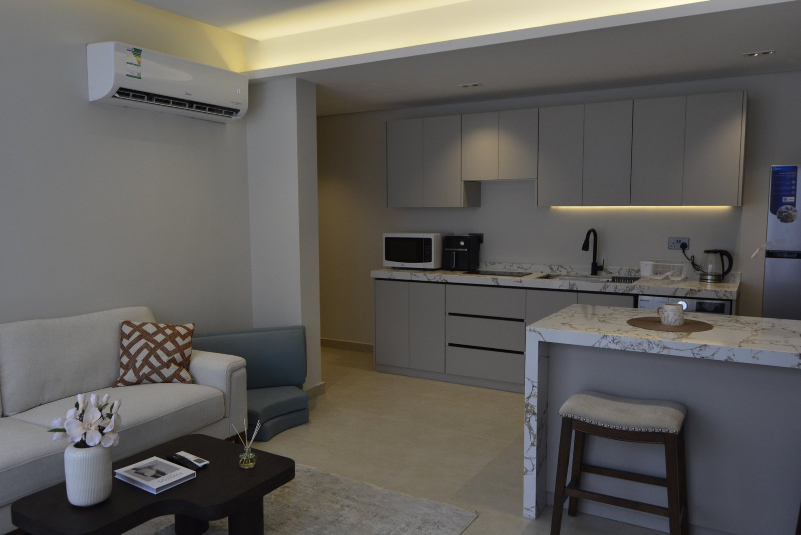 cc شقق فندقية للإيجار – STeam Residence 101